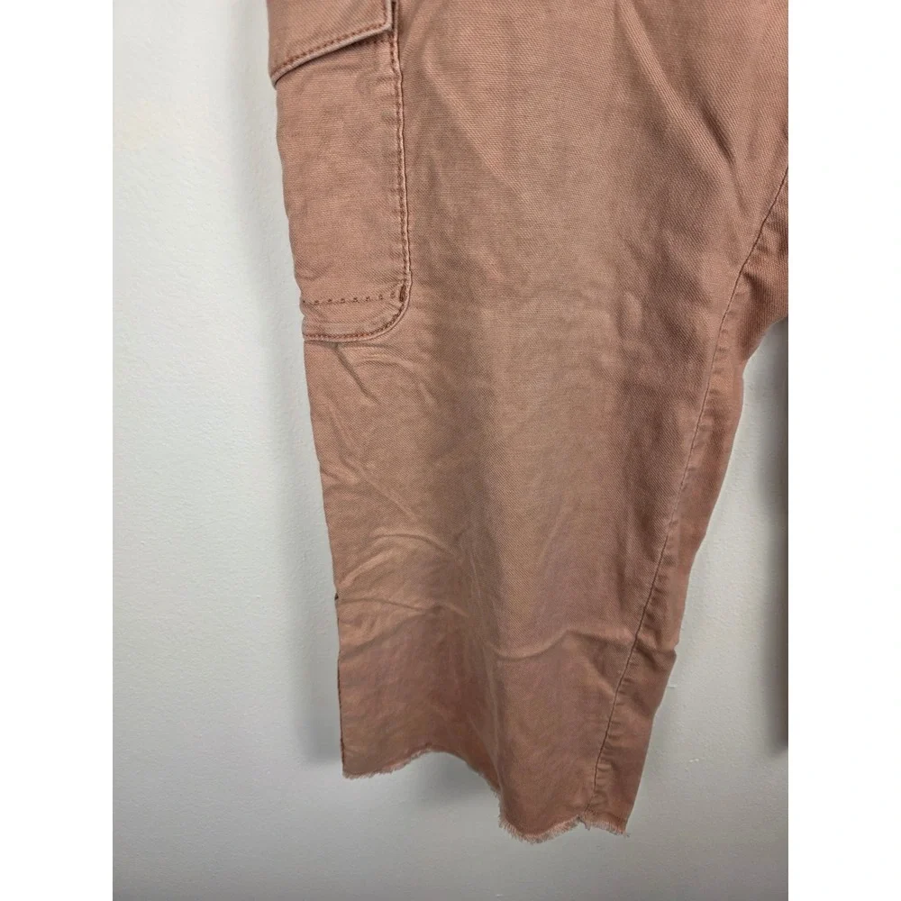 Hei Hei Dusty Pink Cargo Cropped‎ Pants Distressed Frayed Hem Size 32